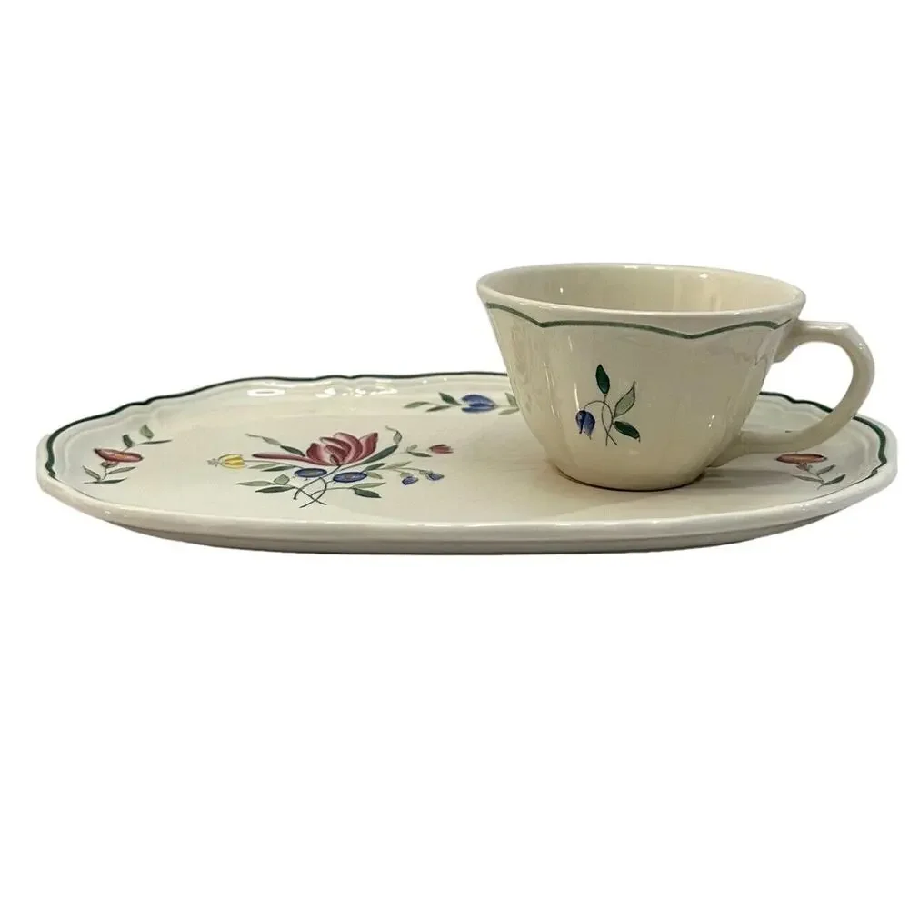 Longchamp France Tulip Peint Main Vintage Sandwich Trays and Cups-Set of 2 - Picture 4 of 9